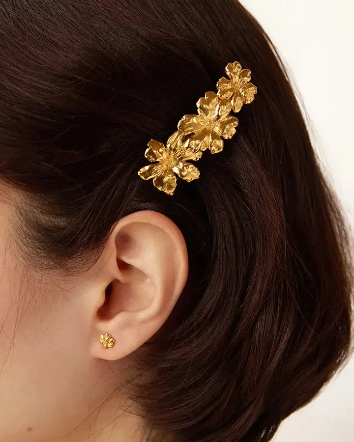 Aleli Stud Earrings - Image 4