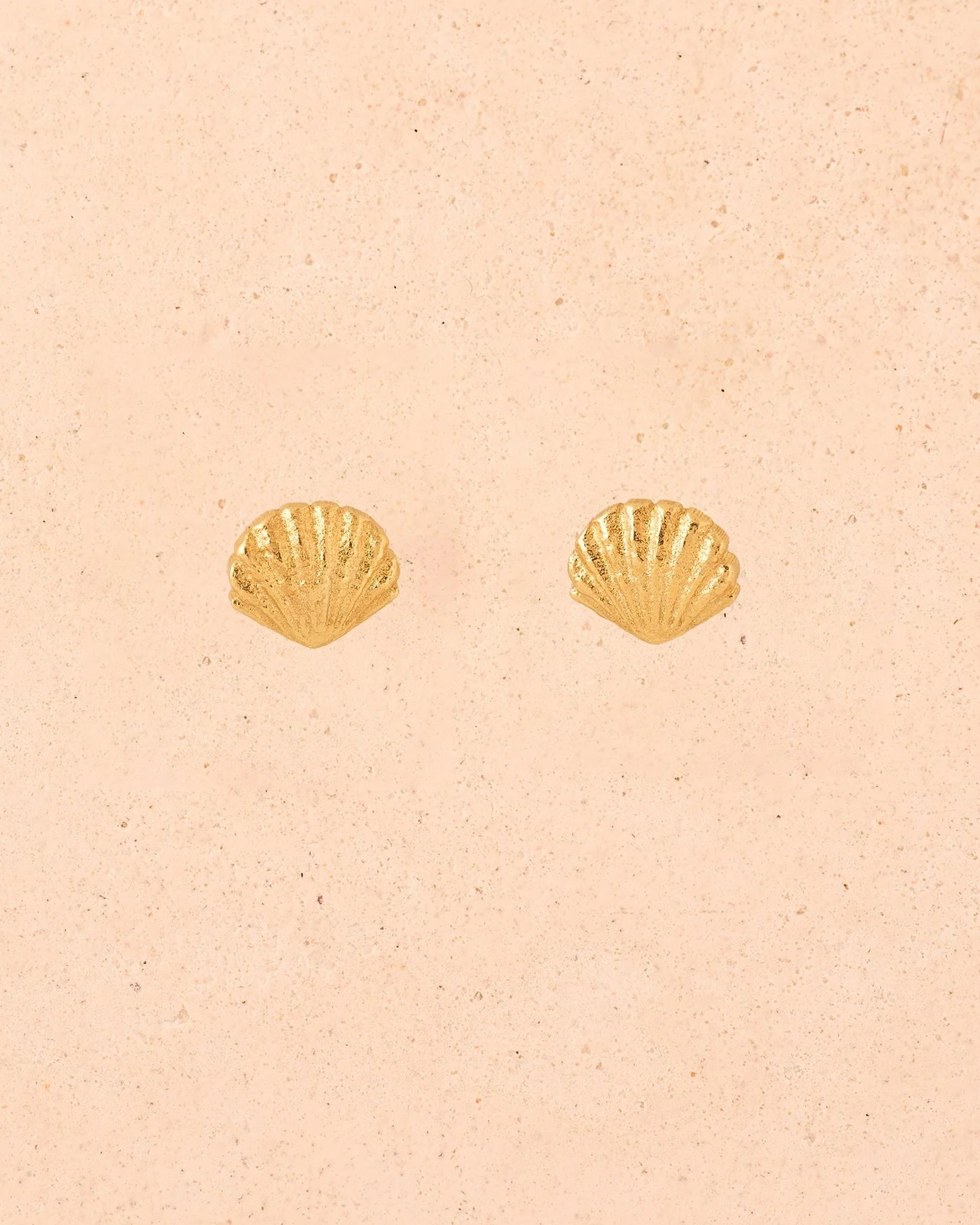 Almé Stud Earrings