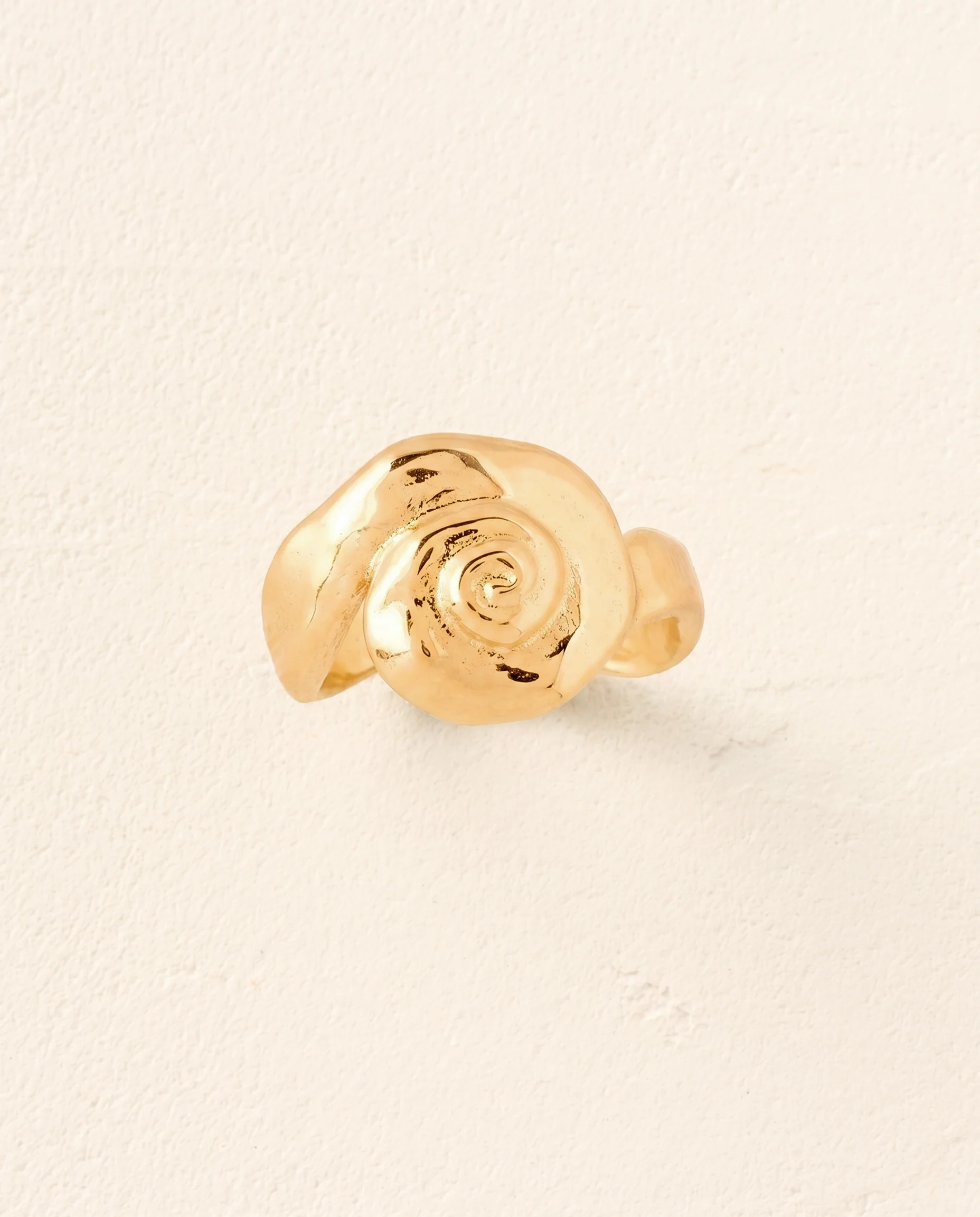 Ammoni Ring