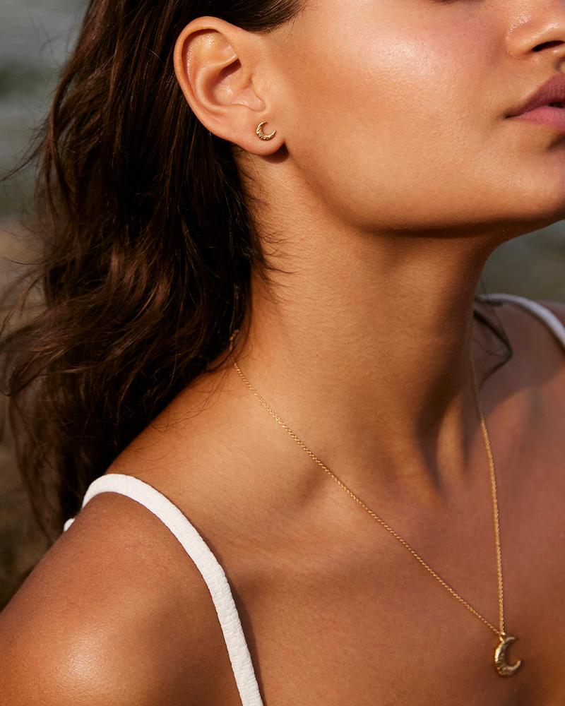 Artemis Stud Earrings - Image 4