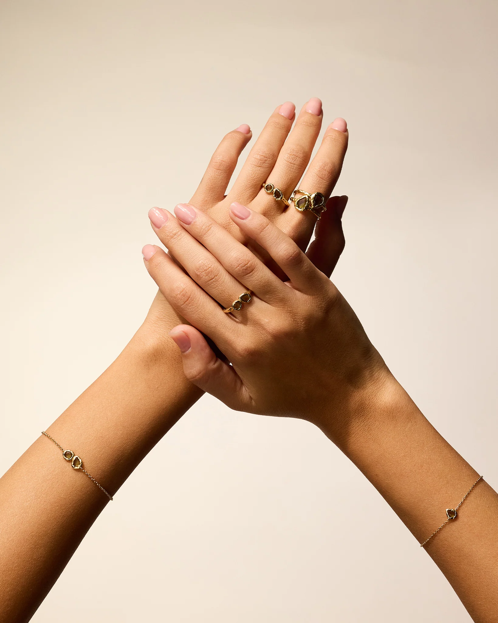 Lysia Bracelet - Image 4
