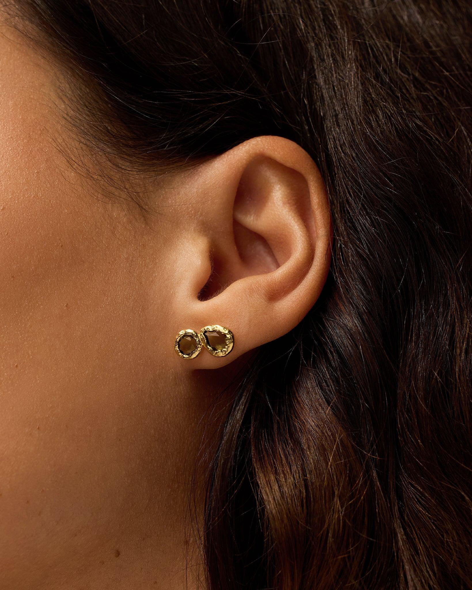 Lysiana Earrings - Image 2