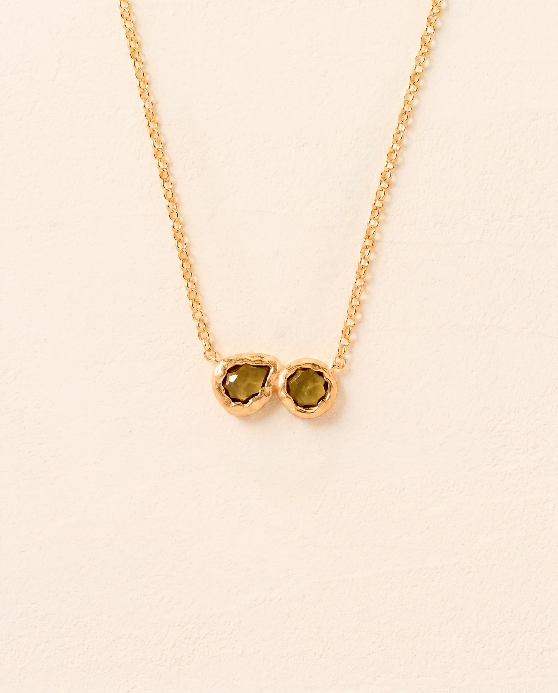Lysiana Necklace