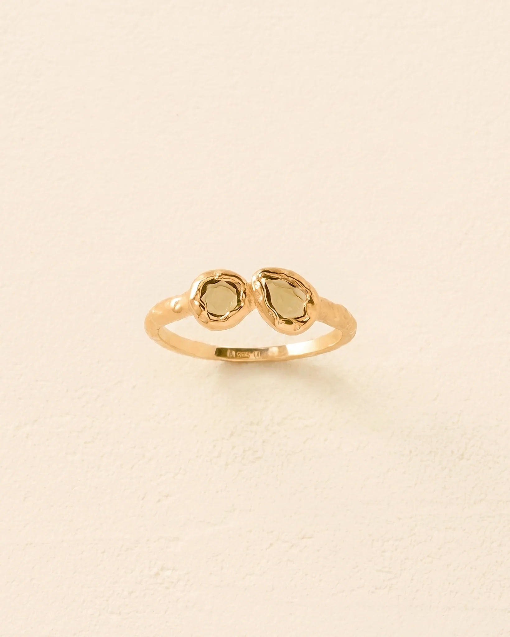 Lysiana Ring