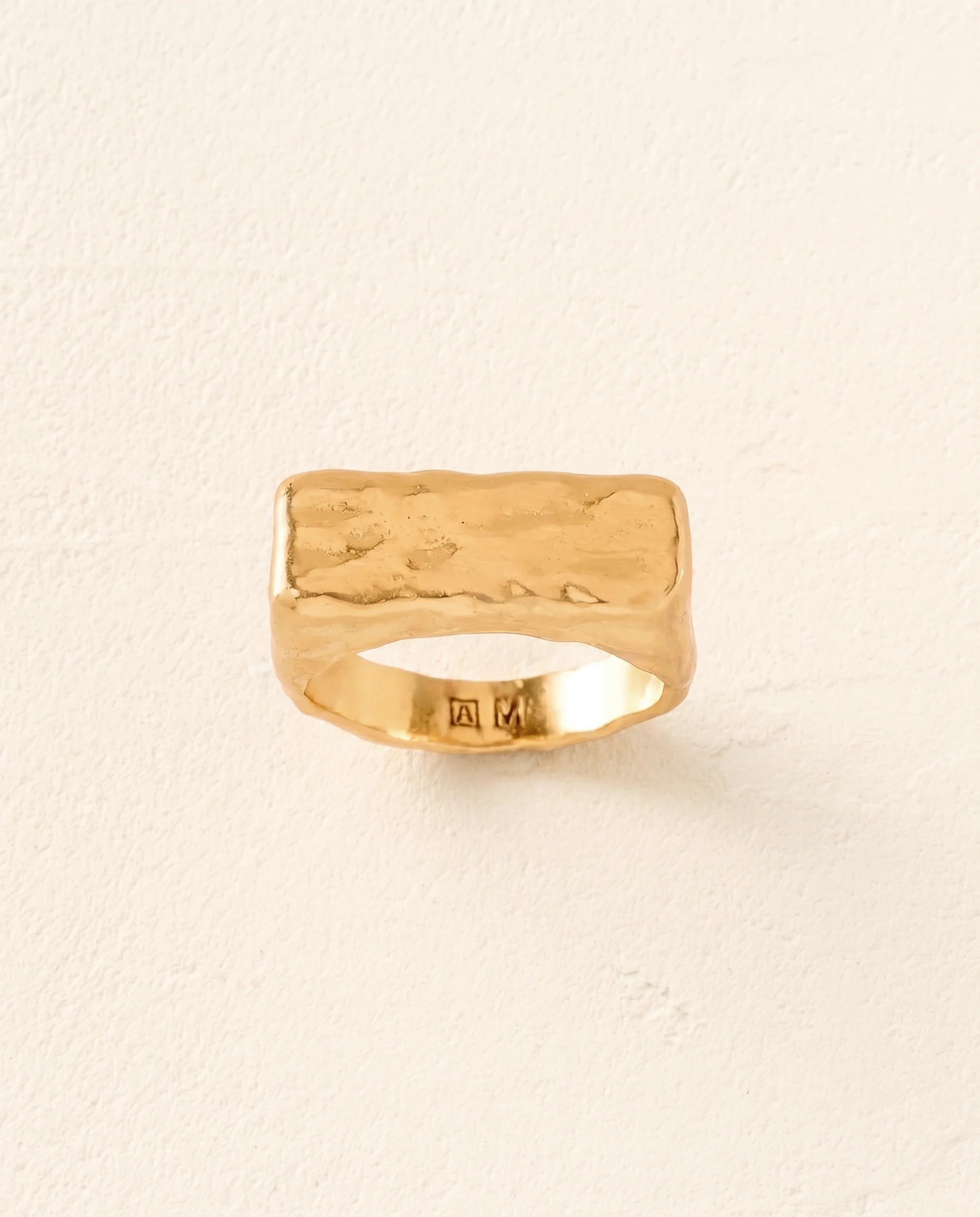 Octavia Ring